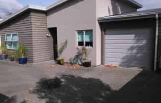 2/7 Beatty Street, Melville