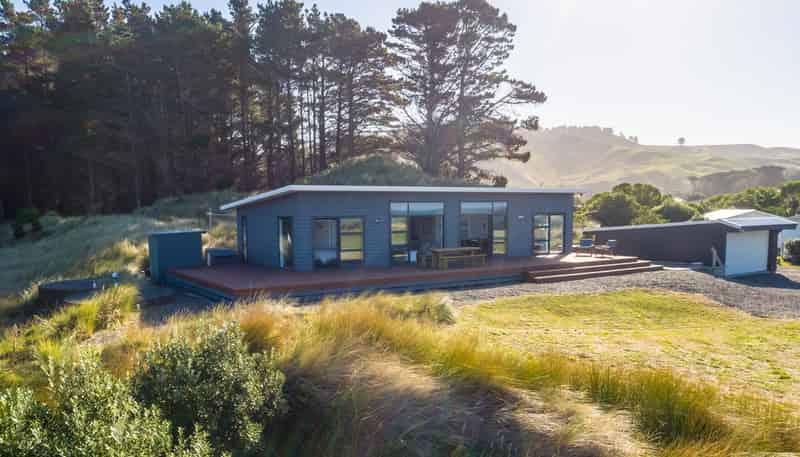 9 Puk Lane, Flat Point