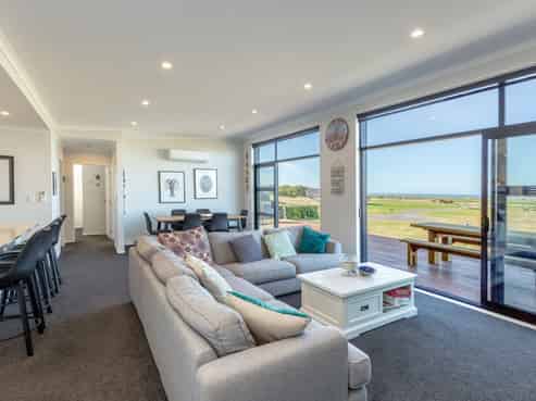 9 Puk Lane, Flat Point