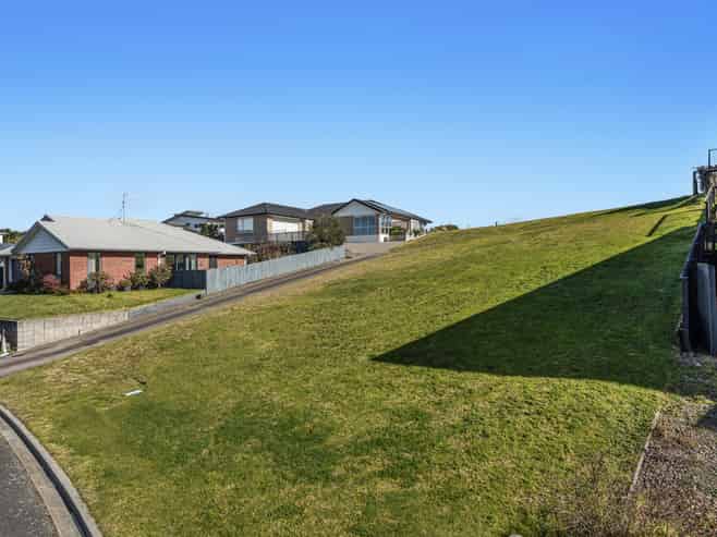 41 Omega Place, Coastlands