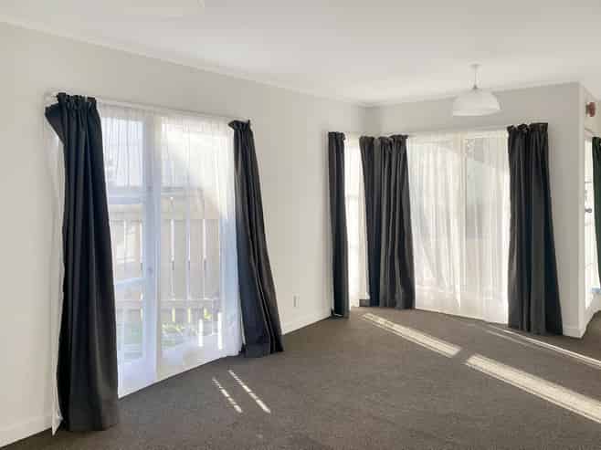 10/174 Kings Crescent, Boulcott