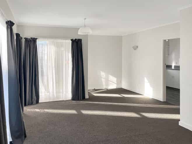 10/174 Kings Crescent, Boulcott