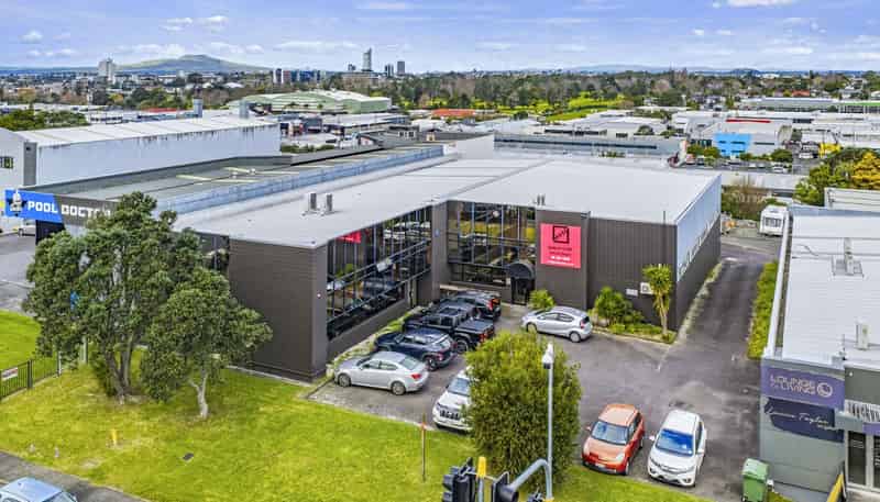 187-189 Archers Road, Wairau Valley
