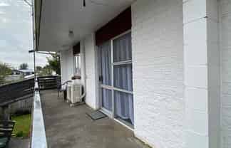 16H Orlando Street, Stratford