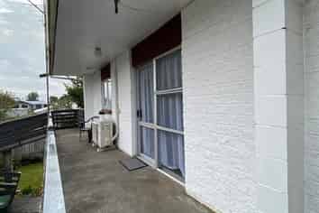 16H Orlando Street, Stratford