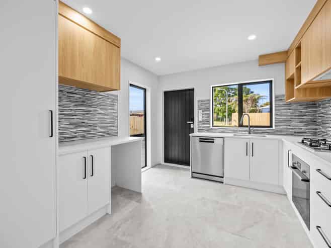 40A Trentham Road, Papakura