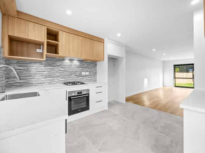 40A Trentham Road, Papakura