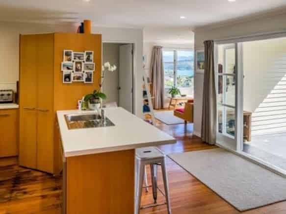 26 Kiriwai Road, Paremata