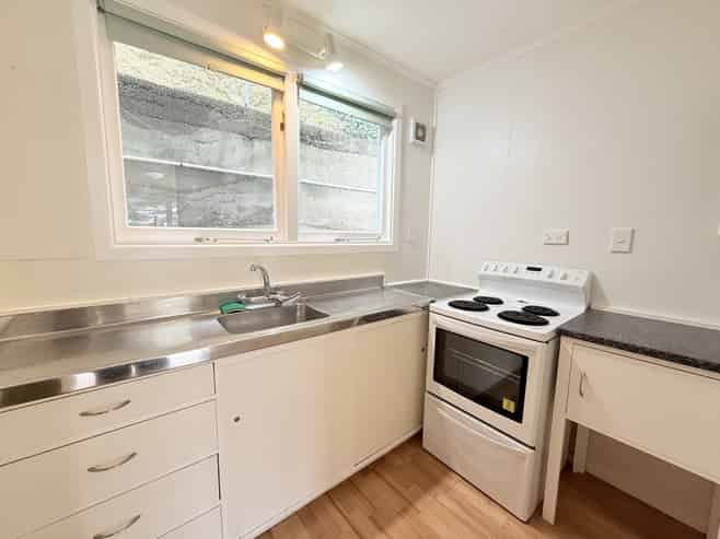 1/27 South Karori Road, Karori