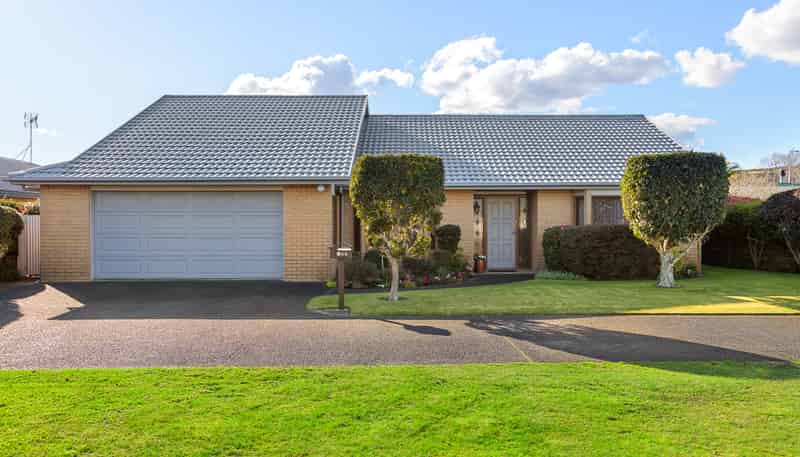 55 Potae Avenue, Lytton West