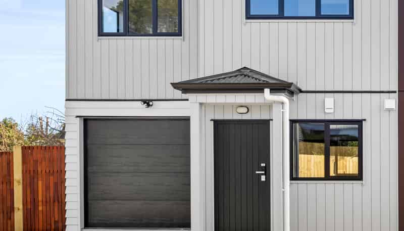 40C Trentham Road, Papakura