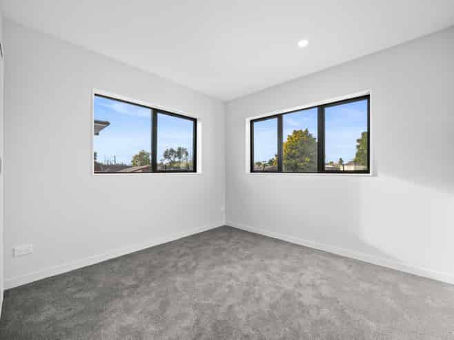 40C Trentham Road, Papakura