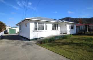 4 Grayson Ave , Mangakakahi