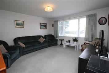 4 Grayson Ave , Mangakakahi