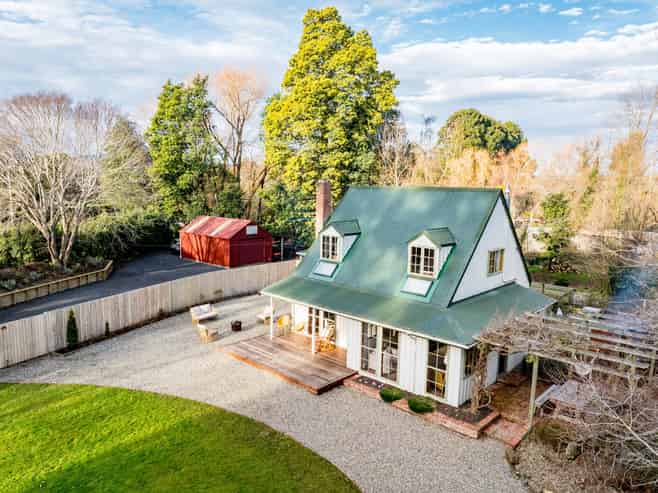 147 Outram-Mosgiel Road, Mosgiel