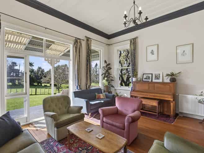 1 Kahikatea Street, Inglewood