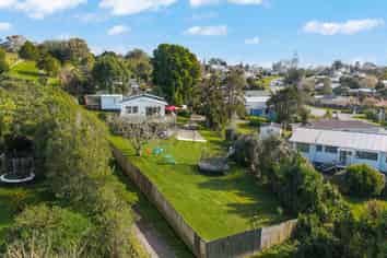 41 Rautawhiri Road, Helensville
