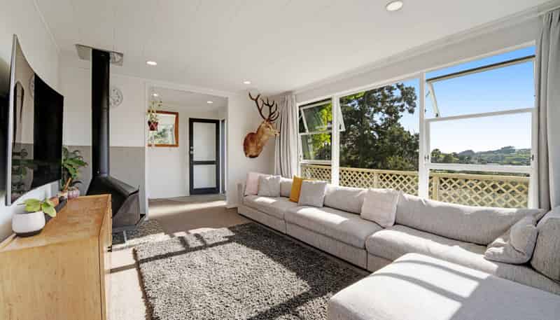 41 Rautawhiri Road, Helensville