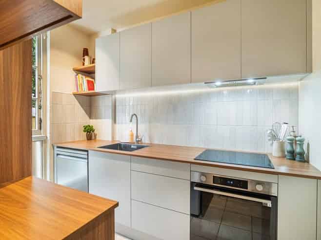 2/2 Herne Bay Road, Herne Bay