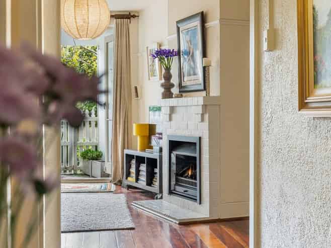 2/2 Herne Bay Road, Herne Bay