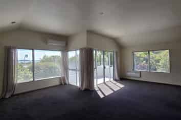 4/36 Settlers Crescent, Ferrymead