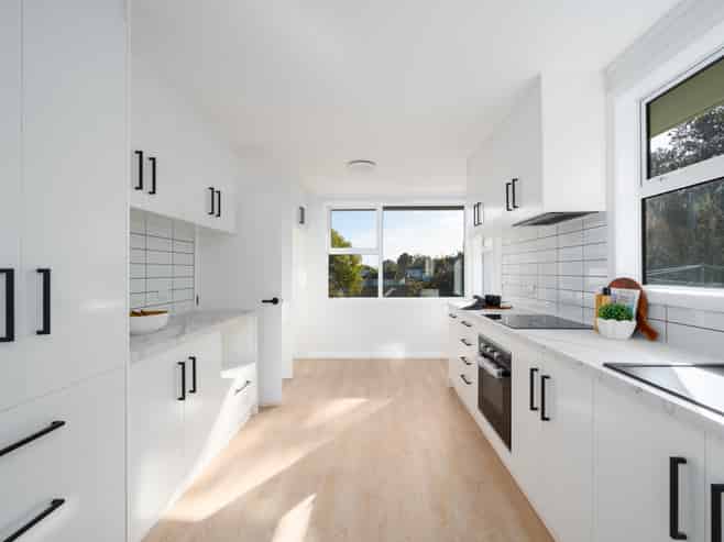 8 Penguin Grove, Waitangirua