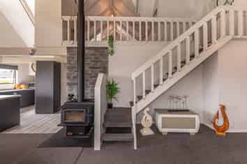 92 Henley Street, WESTPORT