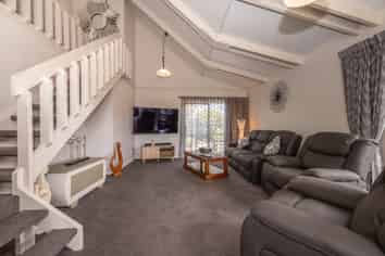92 Henley Street, WESTPORT