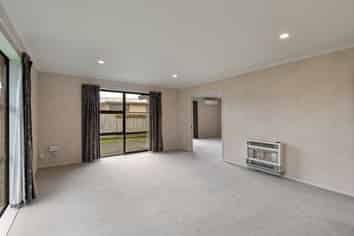 8 Geneva Terrace, Kelvin Grove