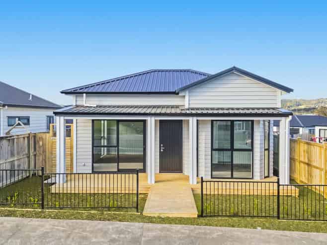 62 Rorotu Avenue, Karaka