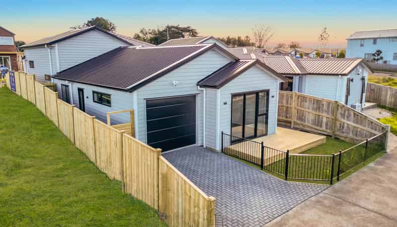 62 Rorotu Avenue, Karaka