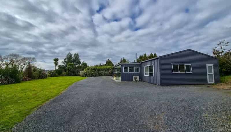 195 Takapu Road, Manakau