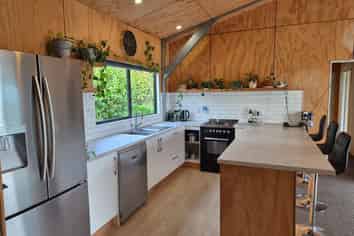 195 Takapu Road, Manakau