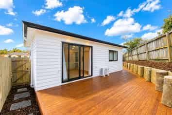 11C Princess Maria Place, Massey