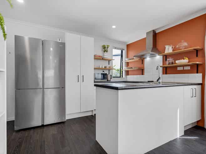 102B Leybourne Circle, Glen Innes