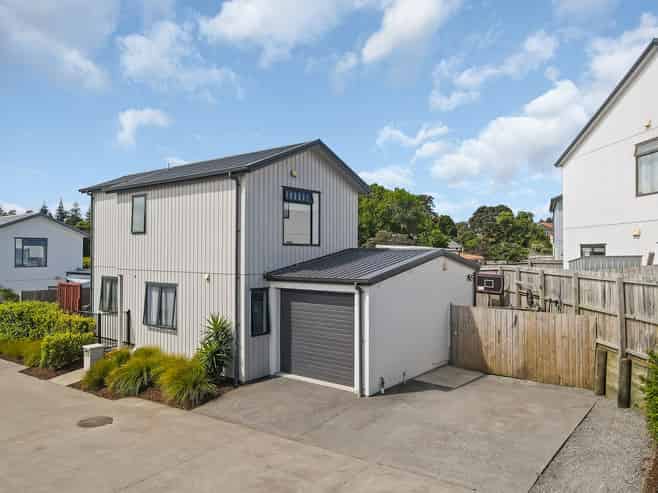 102B Leybourne Circle, Glen Innes