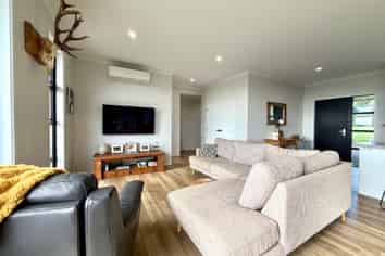 669A Te Hutewai Road, Raglan