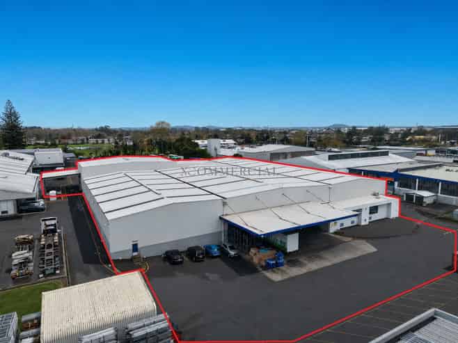 Cost-Effective 4,086sqm Warehouse with Yard