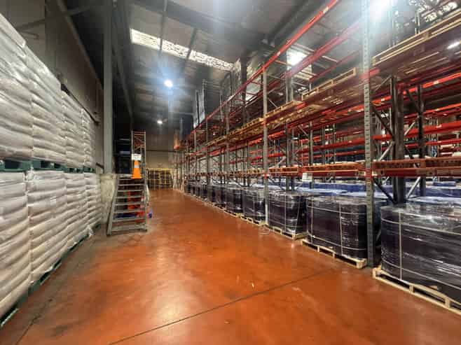 Cost-Effective 4,086sqm Warehouse with Yard