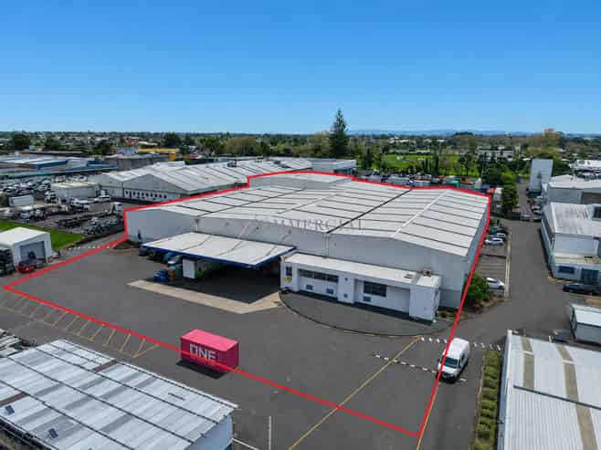 Cost-Effective 4,086sqm Warehouse with Yard