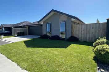 89 Ridgeway Av, Rolleston