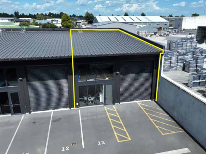Modern Industrial Unit