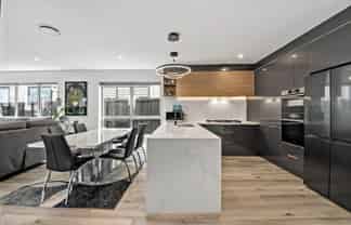 8 Sager Midgley Road, Hobsonville