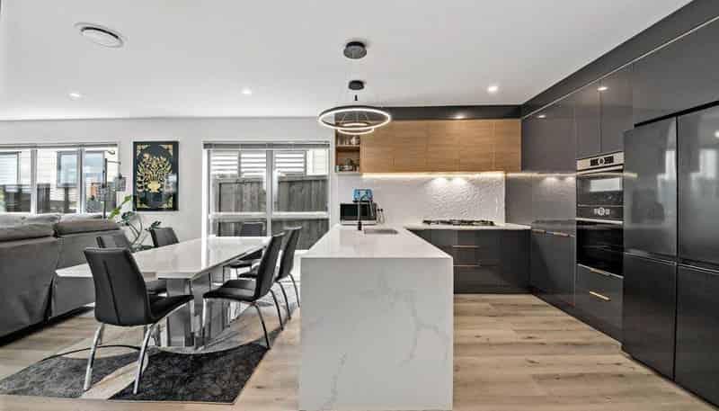 8 Sager Midgley Road, Hobsonville
