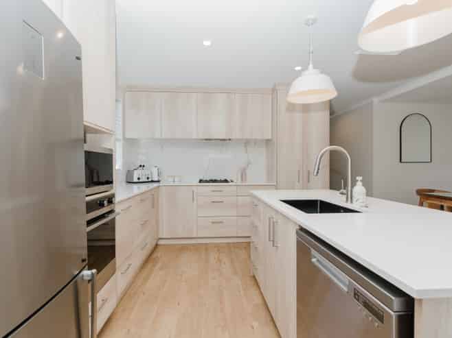 2/6 Sutcliffe Place, Chartwell