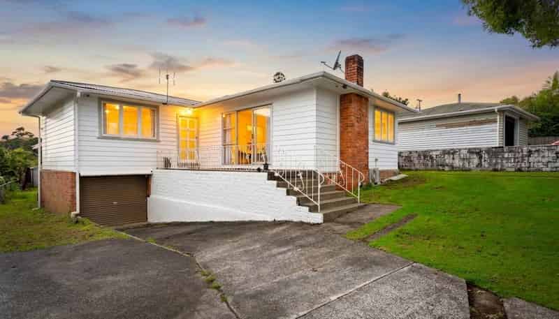 19 Daytona Road, Henderson