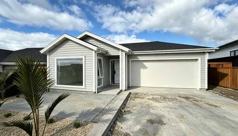 75 Parish Drive, Milldale