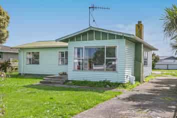 23 Stirling Street, Levin