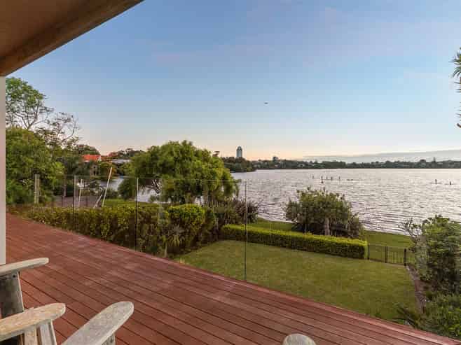  8 Eric Price Avenue, Takapuna