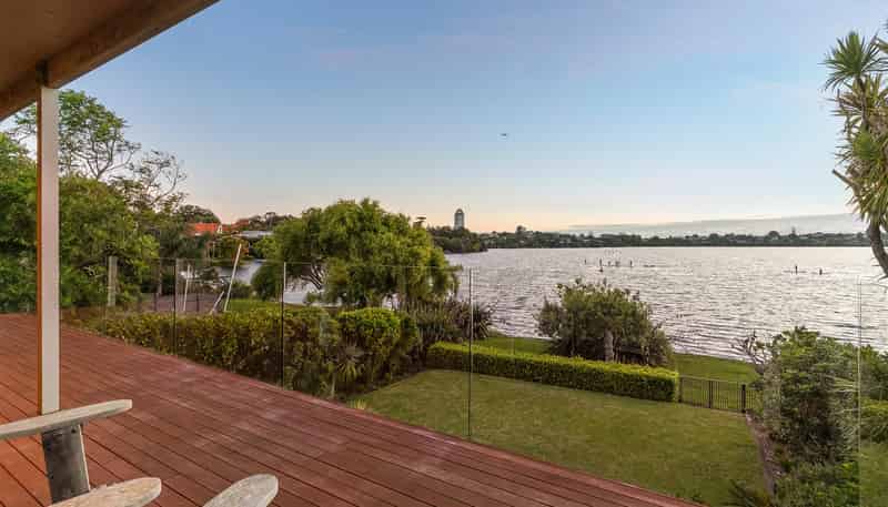  8 Eric Price Avenue, Takapuna